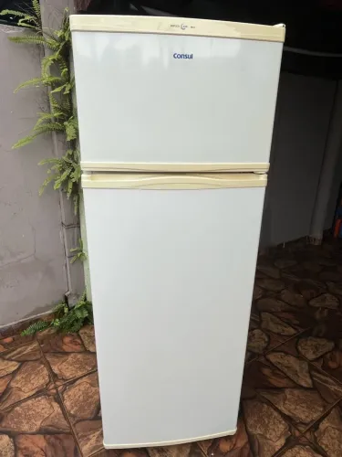 Geladeira Consul Duplex funcionando perfeitamente