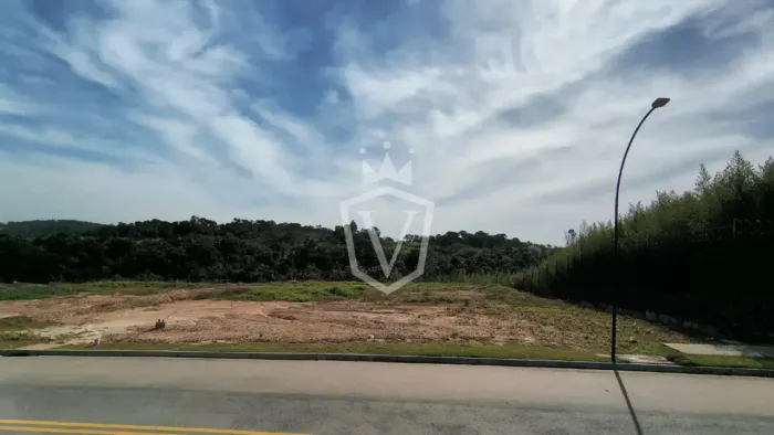 Terreno a Venda no Condomínio Portal dos Lagos - Jundiaí/SP