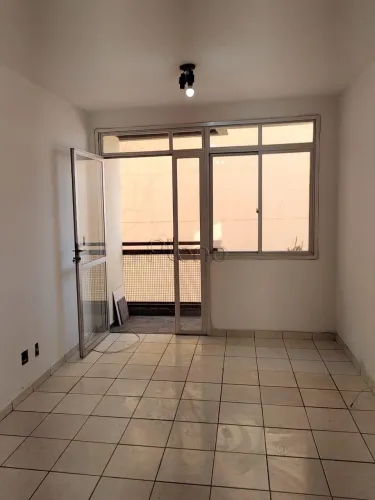 Apartamento à venda com 2 quartos no Vila Industrial, Campinas.