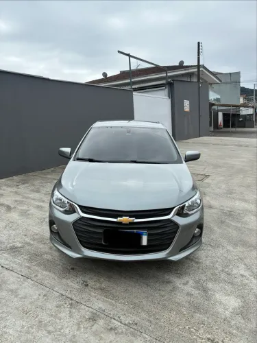 Chevrolet Onix Plus LT 1.0 12V TB Flex Mec. 4P 2025