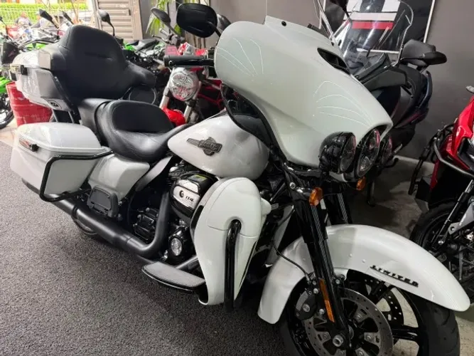 Harley-Davidson Ultra Limited Flhtk 2024