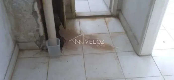 Conjunto de Salas-À VENDA-Centro-Rio de Janeiro-RJ