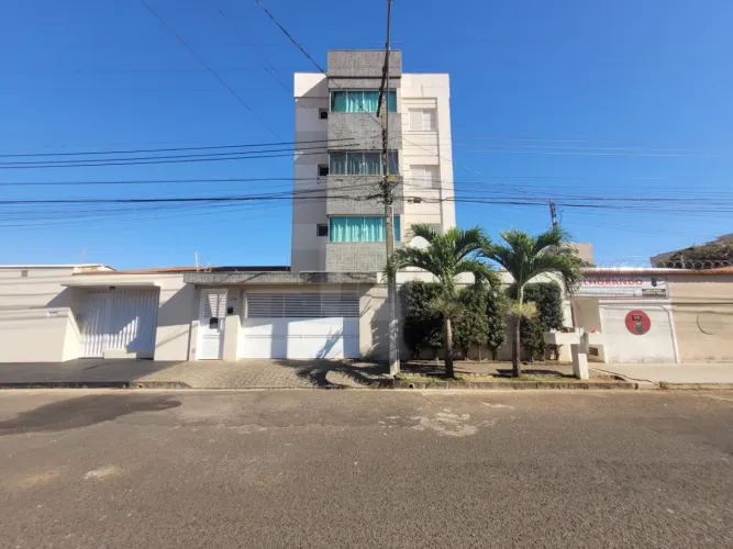 Apartamento para locação no bairro Santa Mônica