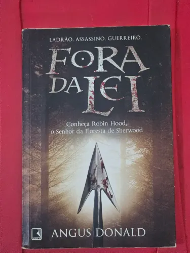 Livro Fora da Lei de Angus Donald