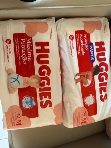 HUGGIES M