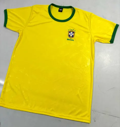 CAMISA DO BRASIL ?