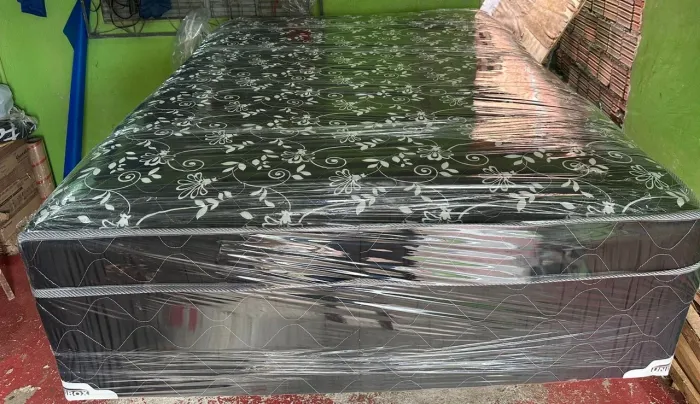 Cama box de casal de mola