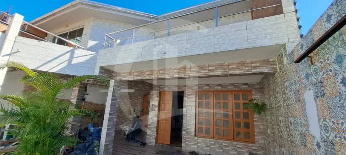 Casa à venda no Bairro Atalaia
