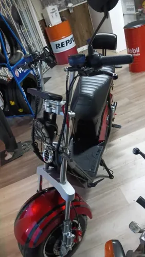 Scooter Elétrica R13 2025/2026 - 1000W