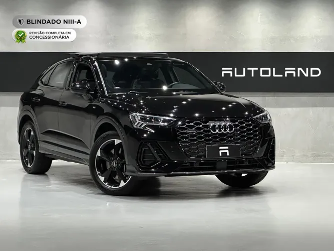 Audi Q3 SPB Perf. Black 2.0 TFSI Tipt. Quat. 2023
