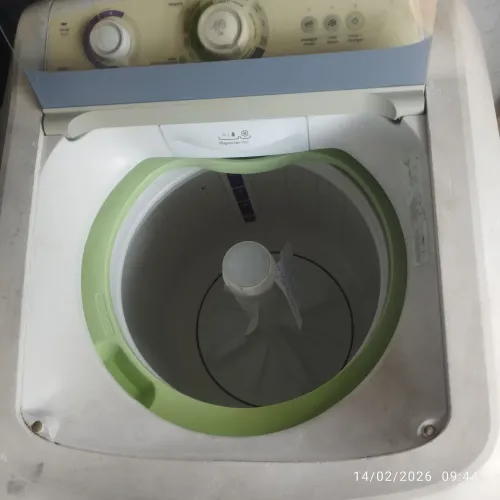 Vendo máquina de lavar roupa 11k consul