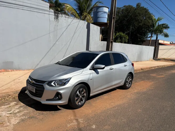Chevrolet Onix Hatch LTZ 1.0 12V TB Flex Mec. 4P 2020