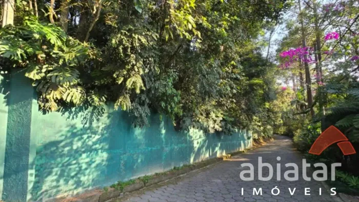 Terreno à venda no Condomínio Jardim Iolanda - Taboão da Serra/SP - 1.500m²