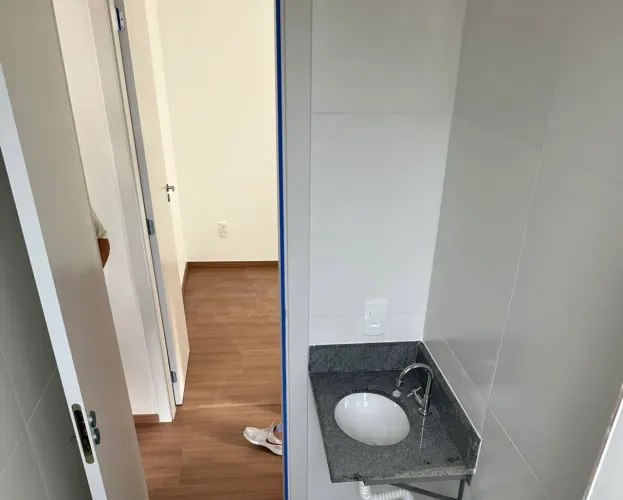 Bancada e pia banheiro