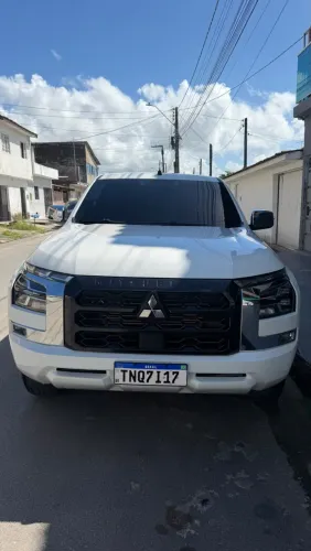 Mitsubishi TRITON HPE 2.4 CD 4X4 TB Diesel Aut. 2026