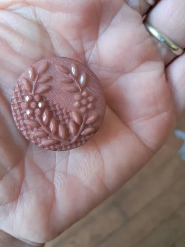 Broche vintage floral rosa claro
