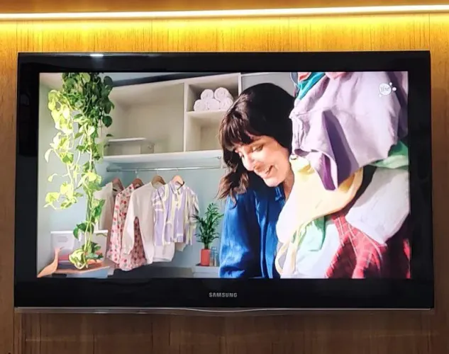 Vendo tv Samsung, não é smart