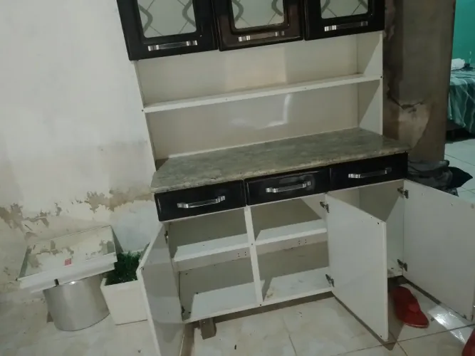 Vendo/ não é novo mais dura uns quantos anos ainda