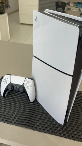 Playstation 5 SLIM 825GB