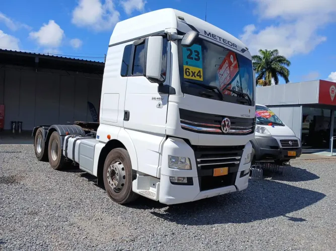 Volkswagen 28.460 Meteor 6x2 2022/2023 Vamos Seminovos Goiania