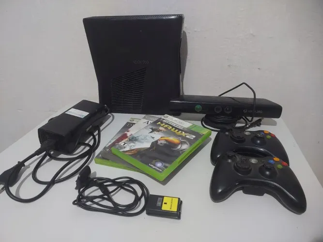 Xbox 360 Slim Completo (Com Defeito)