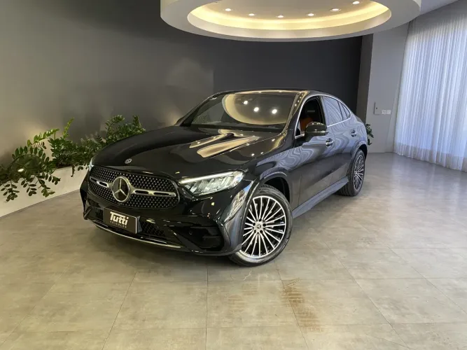Mercedes-Benz GLC-300 AMG L. Cou. 4M 2.0 TB Aut. (híb) 2026