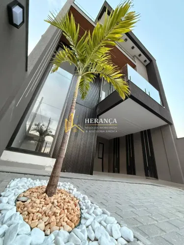 Casa moderna na Taquara aceitando permuta e propostas, baixou 100k