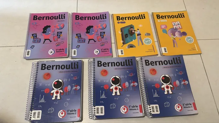 LIVRO BERNOULLI DO 1 ANO ENSINO MÉDIO 
