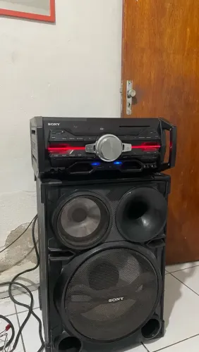 SOM Sony Genezi FST-SH2000 2011