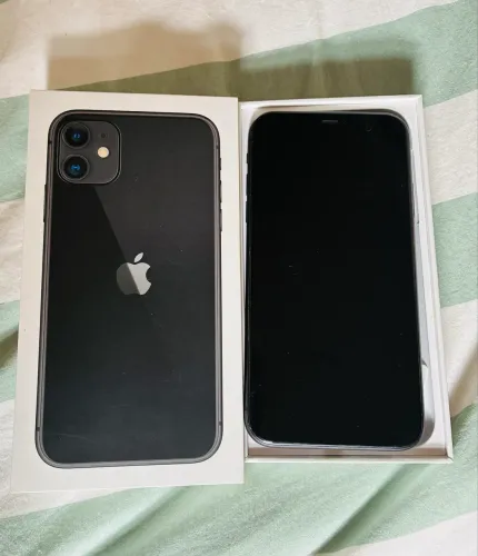 iPhone 11 - 64GB em excelente estado