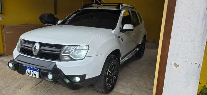Renault Duster Dynamique 2.0 Hi-flex 16V Aut. 2016