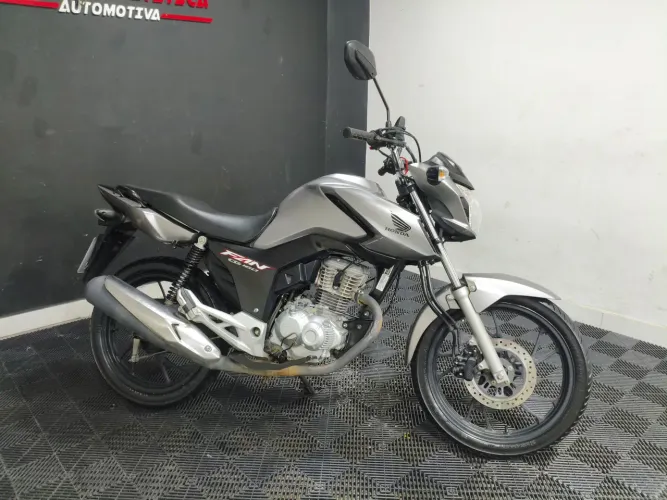 ? HONDA CG FAN 2023 | PRATA | R$ 16.500