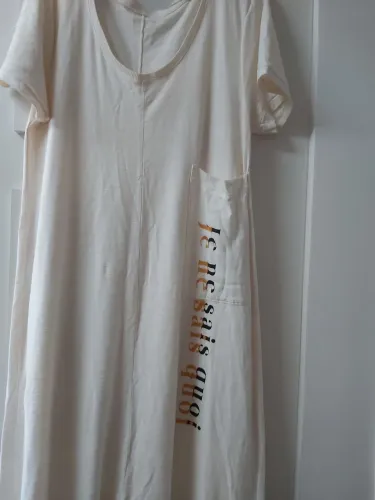 Vestido comprado no verão europeu