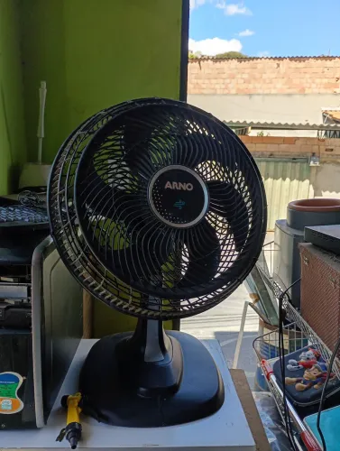 Ventilador Arno em excelente estado