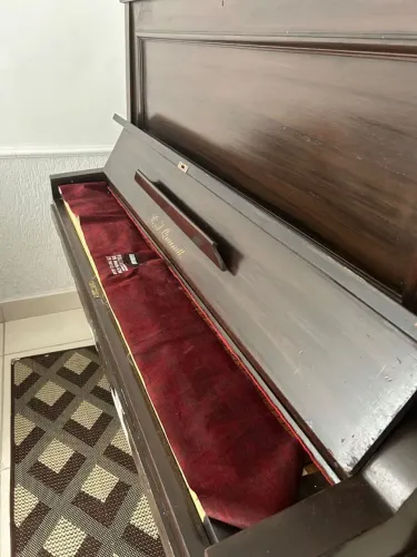 Piano Alemão (Venda rápida)