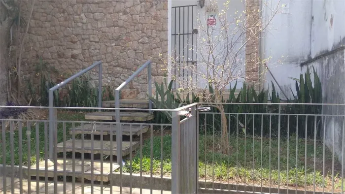 Casa com 4 quartos à venda ou para locação em Vila monumento - SP