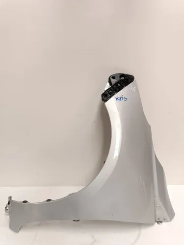 Paralama Toyota Yaris 2018 A 2024 | Lado Esquerdo - Usado/Original #26