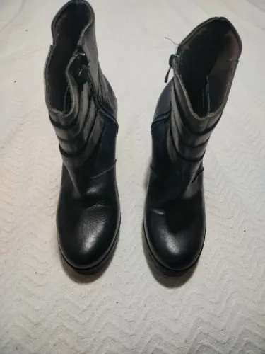 Bota de couro (Constance)