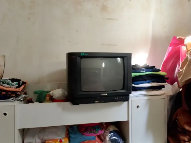 Vende se 1 tv, Samsung,32polegadas, funciona só volume