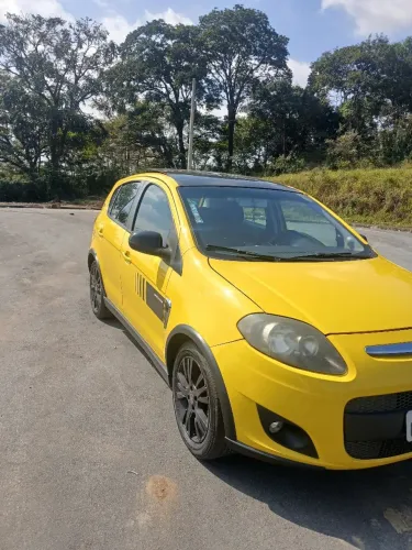 Fiat Palio Sporting 1.6 Flex 16V 5P 2014