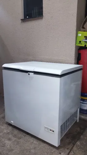 Freezer horizontal uma tampa 