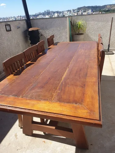 Vendo Mesa de Jantar de Demolição maciça + 7 Cadeiras