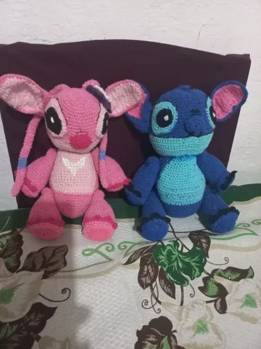 Bonecos amigurumi
