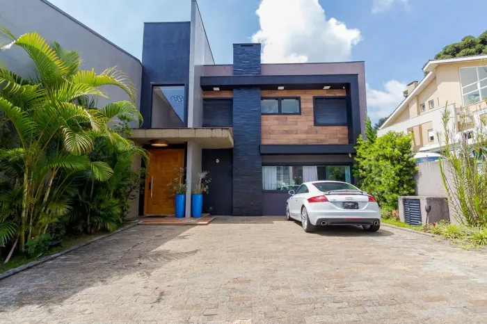 IMPERDIVEL ,DIRETO COM PROPRIETÁRIO!!!CASA NO SANTA CANDIDA