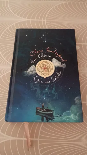 VENDO LIVRO USADO - EM ALGUM LUGAR NAS ESTRELAS  
