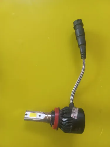 Vendo lâmpada de led branca h11 6000k