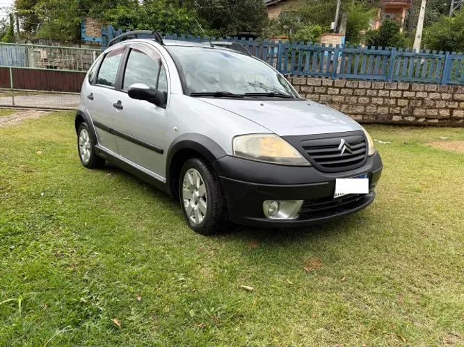 Citroen C3 XTR 1.4 Flex 8V 5P 2008