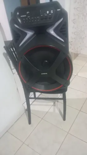 Vende uma caixa de som