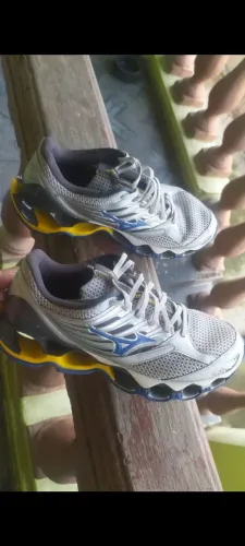 Mizuno 