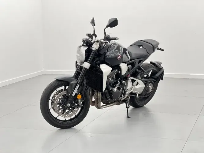 HONDA CB 1000R 2019 - Apenas 16.000 km, uma raridade!!